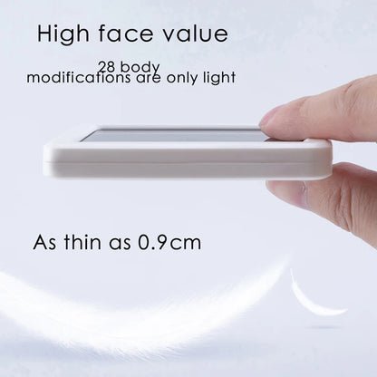 Digitale Schreibtischuhr Niditon in Weiß, dünn (0,9 cm), kompakt, wird von Hand gehalten – ideale Tisch- oder Wanduhr.